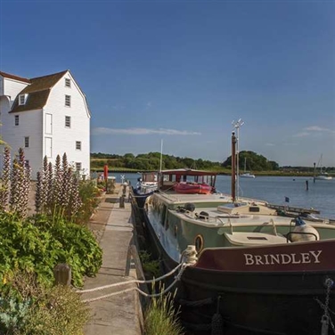 Woodbridge & Dobbies Garden Centre